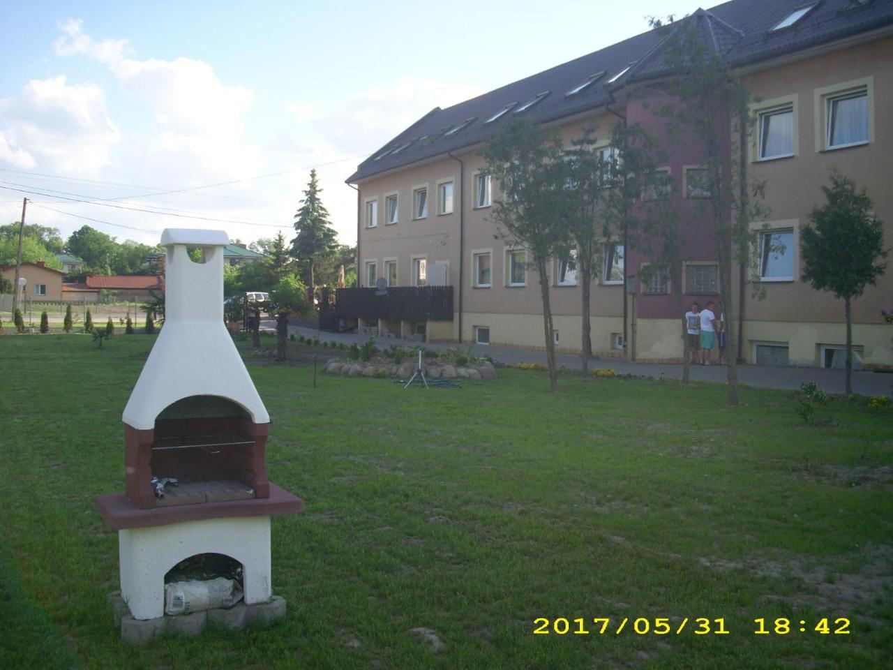 Zajazd Pulaskiego Konstancin-Jeziorna Exterior foto